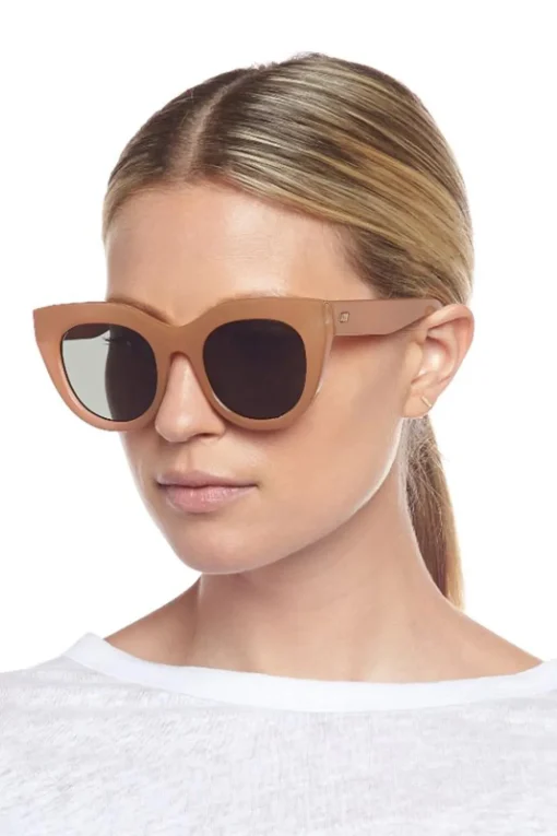 Air Heart Cat-Eye Sunglasses
