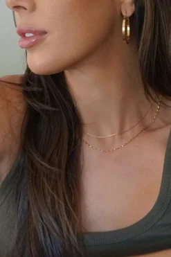 Ilavia Hoop Earring