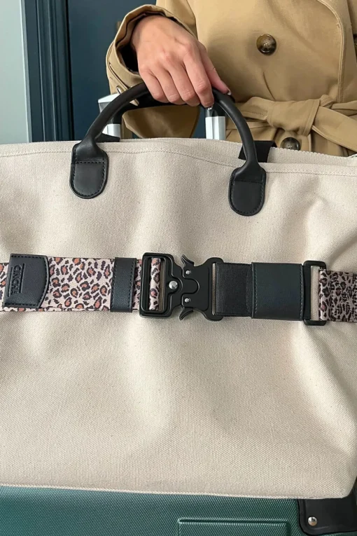 Leo Travel Belt