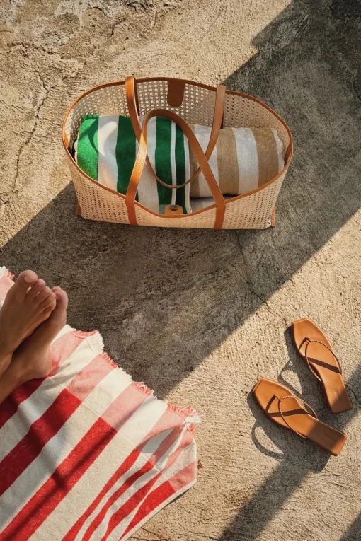 Margot Plage Tote Bag
