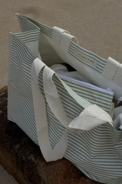 Palma Carry All Tote Bag